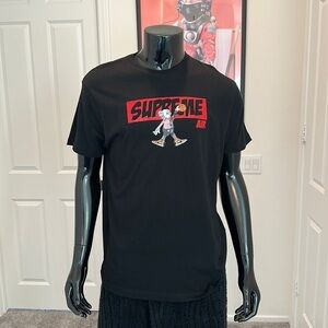 Jump a short sleeve tee